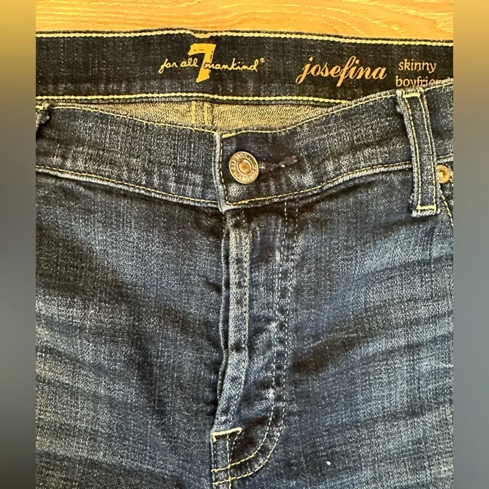7 for all Mankind Josefina Skinny Boyfriend Destroyed Denim Jeans - Picture 5 of 9